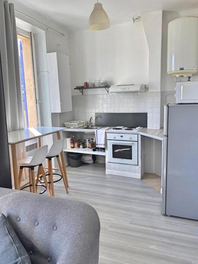 Appartements Cosy Au Centre De La Seyne-Sur-Mer Bagian luar foto