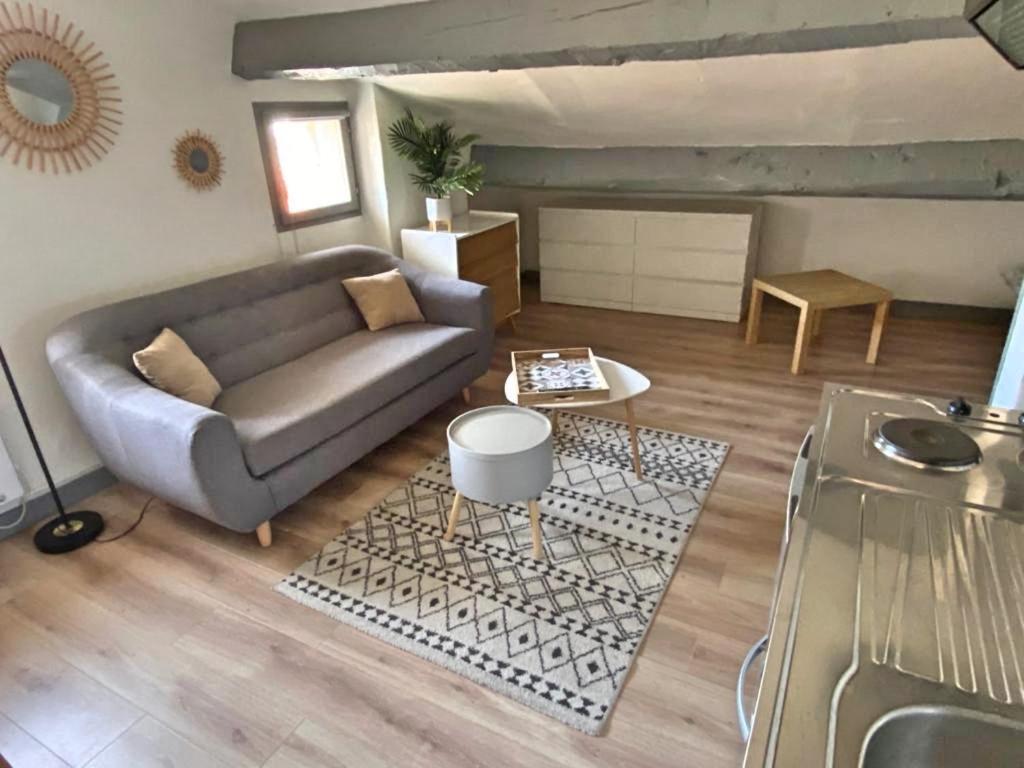 Appartements Cosy Au Centre De La Seyne-Sur-Mer Bagian luar foto